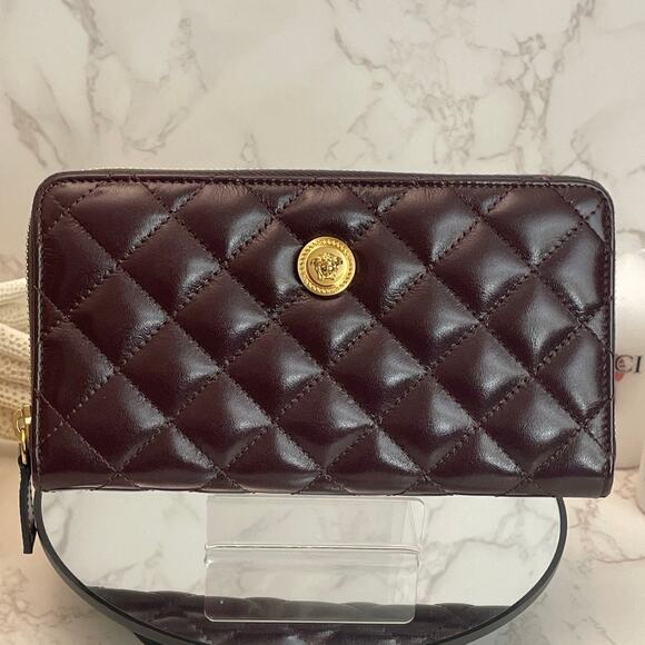 VERSACE Medusa Quilted Zip-Around Burgundy Leather Wallet, Box, Dust Bag NWT - Picture 4 of 10